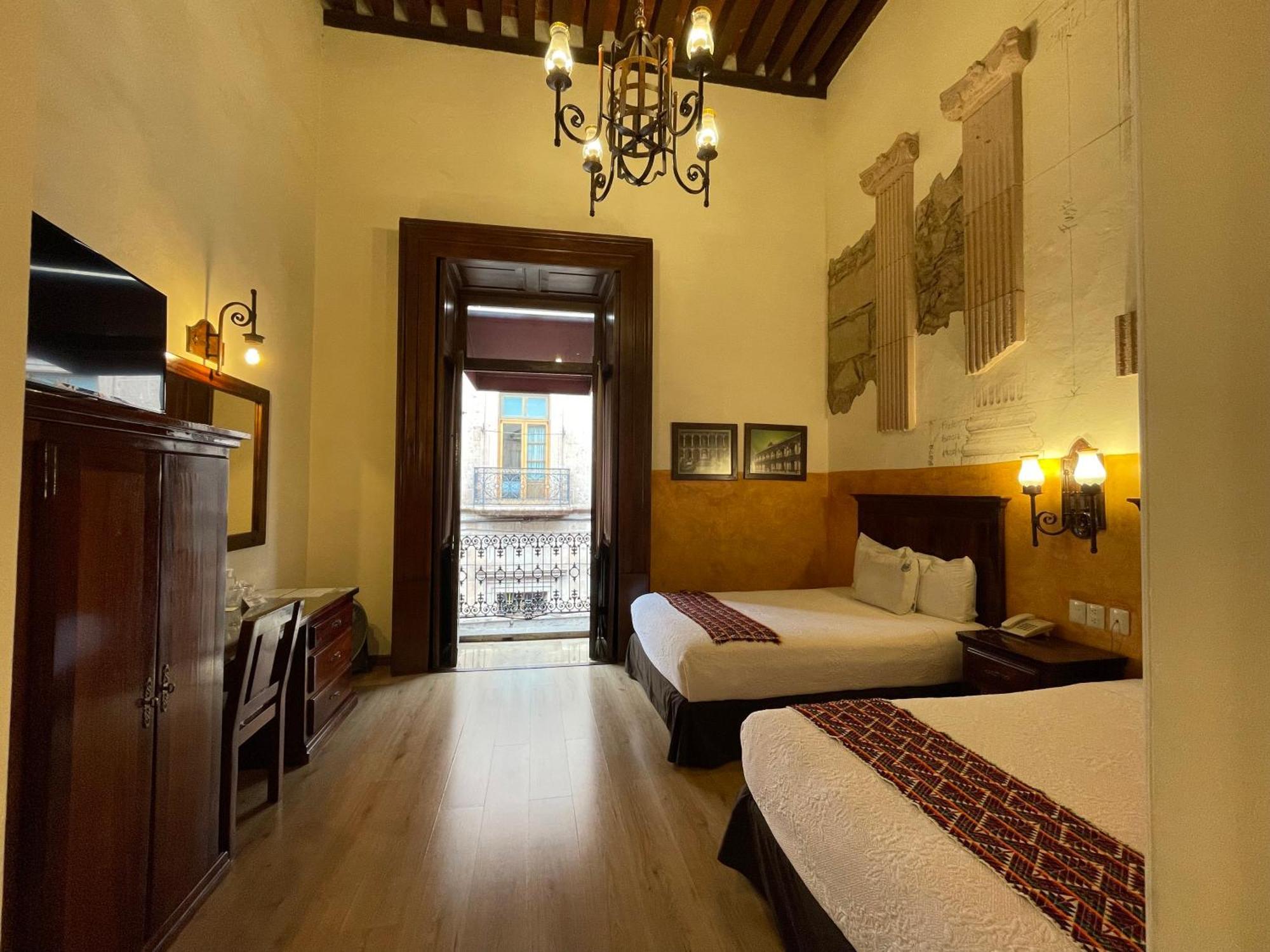 Hotel Historia Morelia Exterior foto