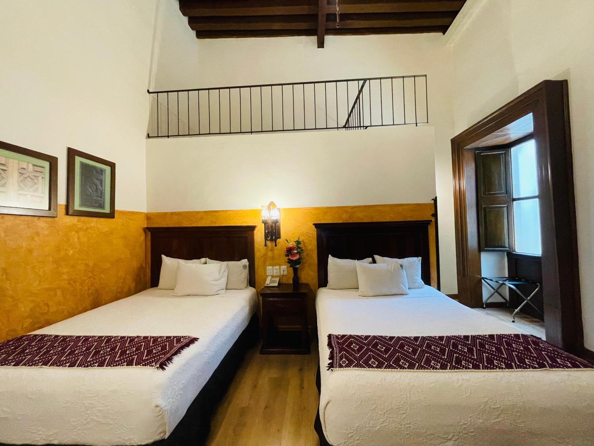 Hotel Historia Morelia Exterior foto
